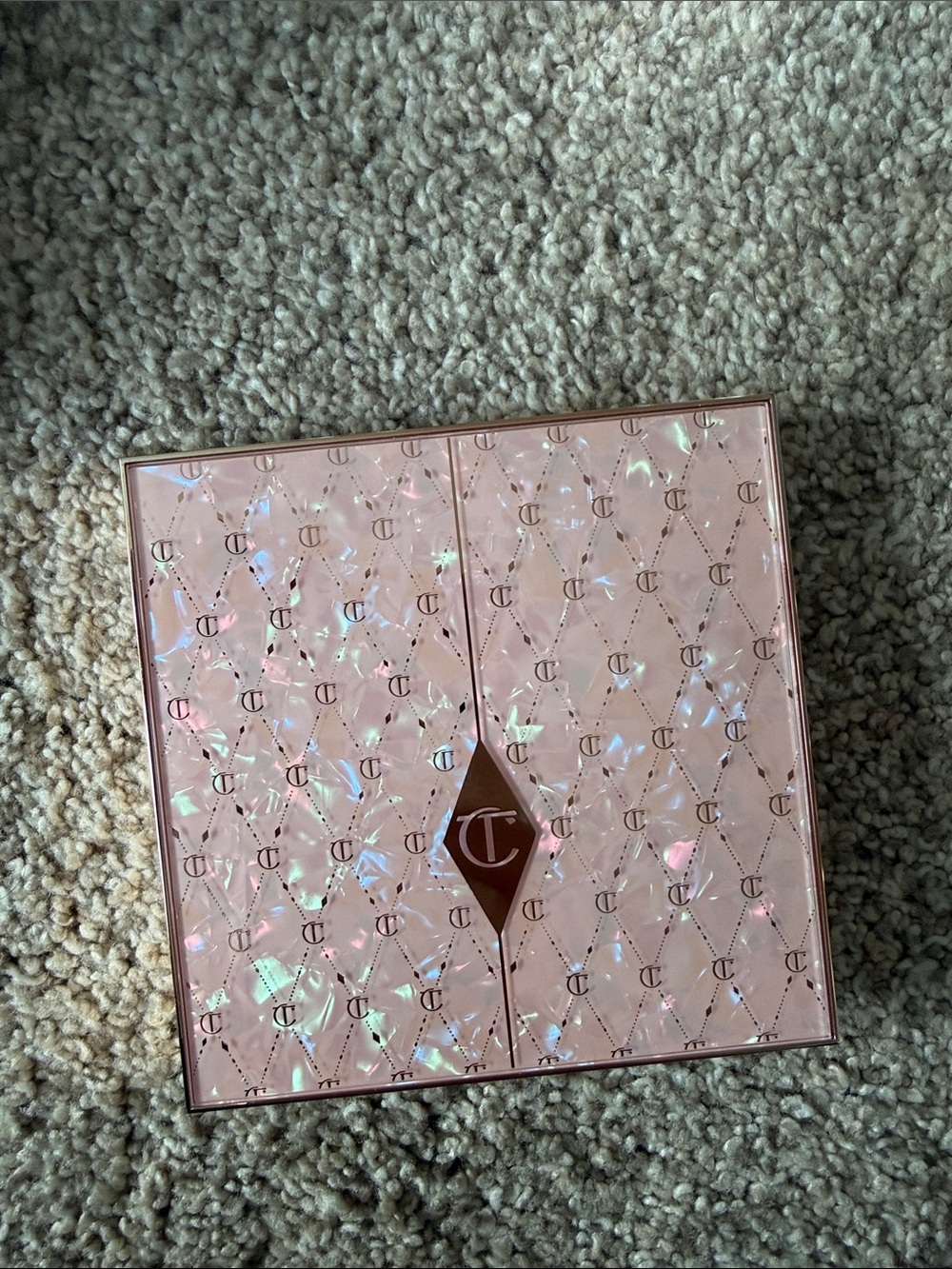 Charlotte Tilbury pillow talk face Palette